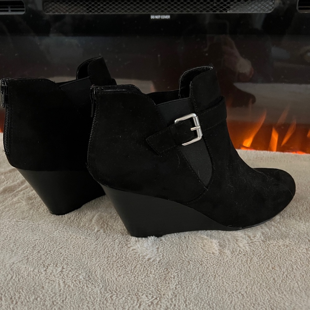 Report Black Booties